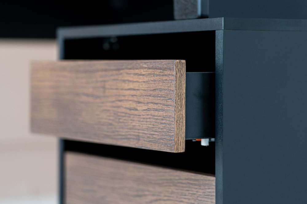 Cabinet Restoration Contractor in Wolf Lodge ID
